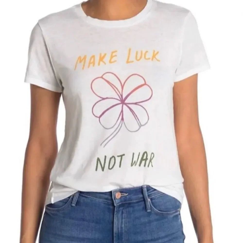 ❤️Lucky Brand Make luck not war 4 leaf clover Tee
